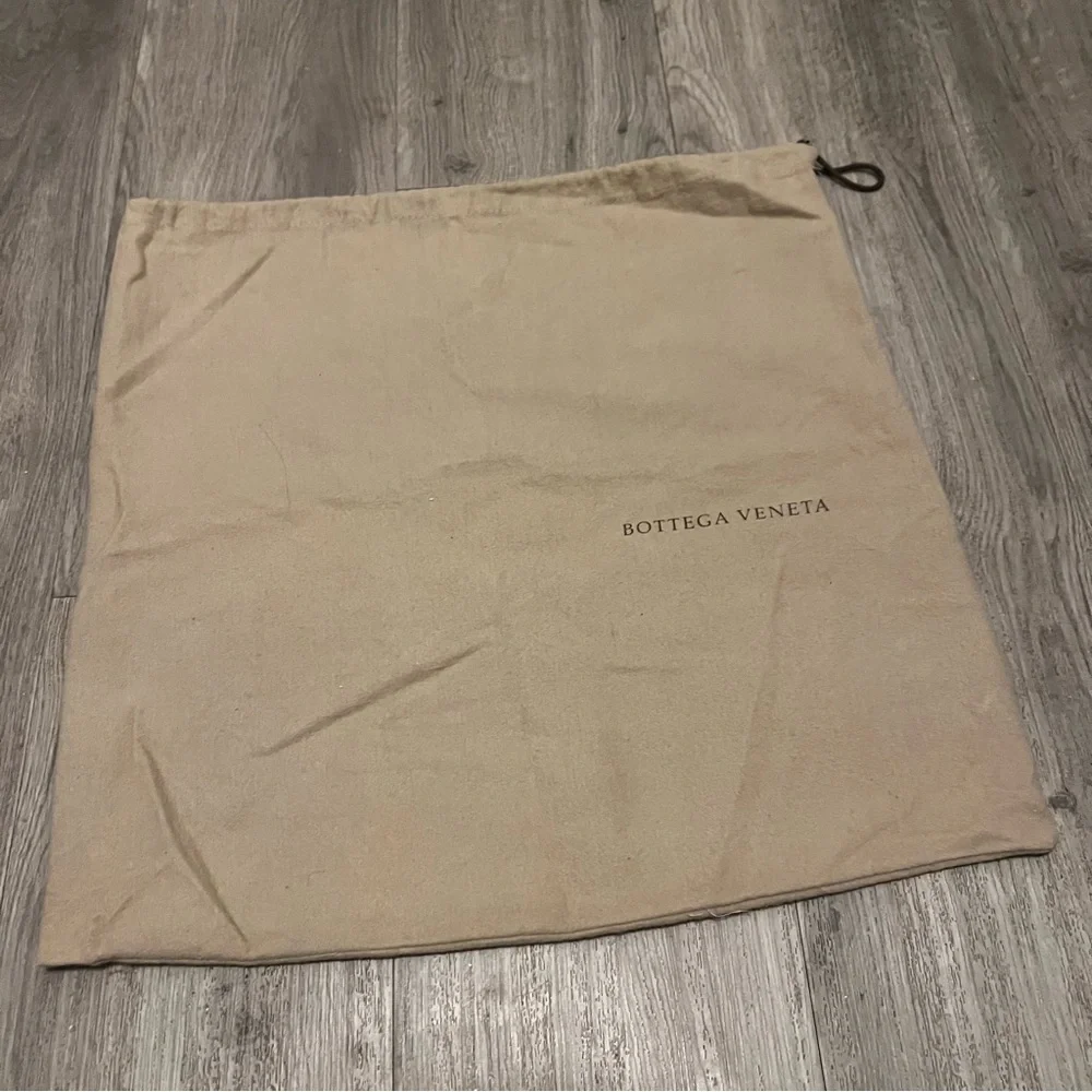BOTTEGA VENETA Tan Flannel Drawstring Dust Bag 18.75x18 inches